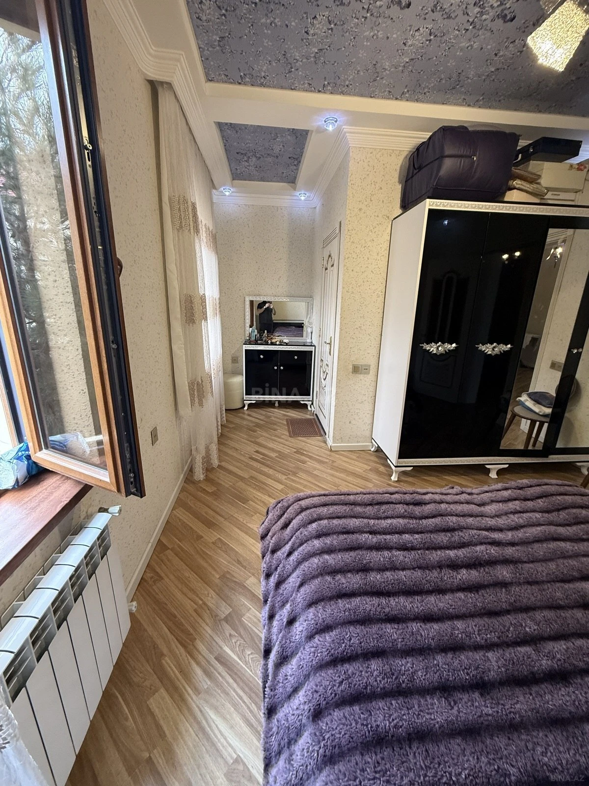 Satılır 5 otaqlı həyət evi 200 m²