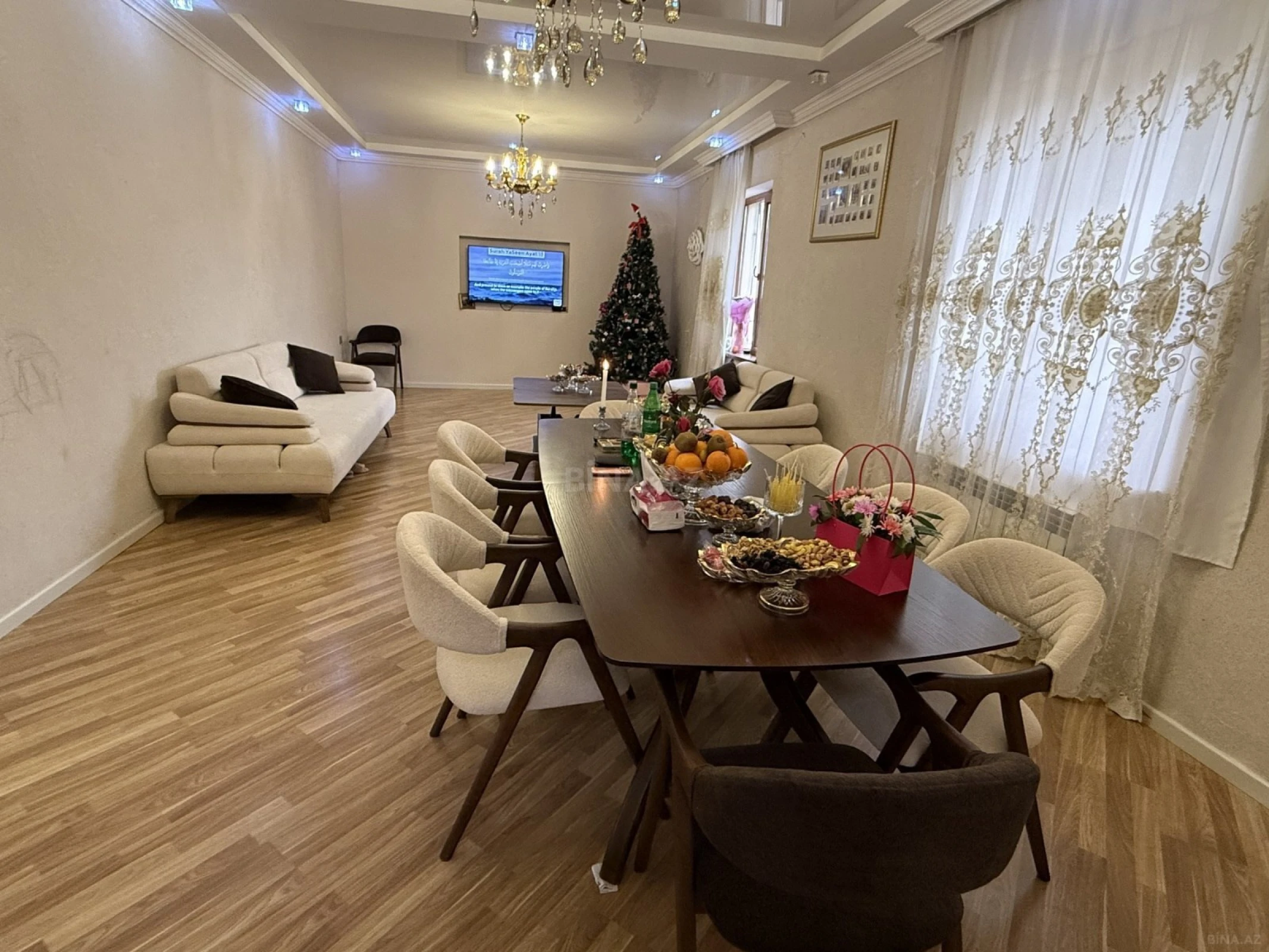 Satılır 5 otaqlı həyət evi 200 m²
