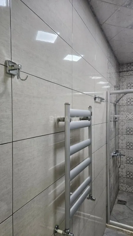 Satılır 2 otaqlı mənzil 70 m²