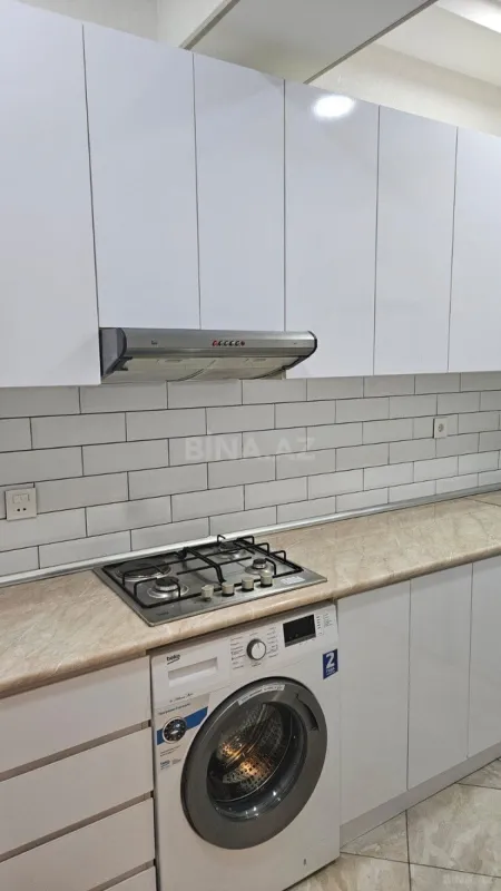 Satılır 2 otaqlı mənzil 70 m²