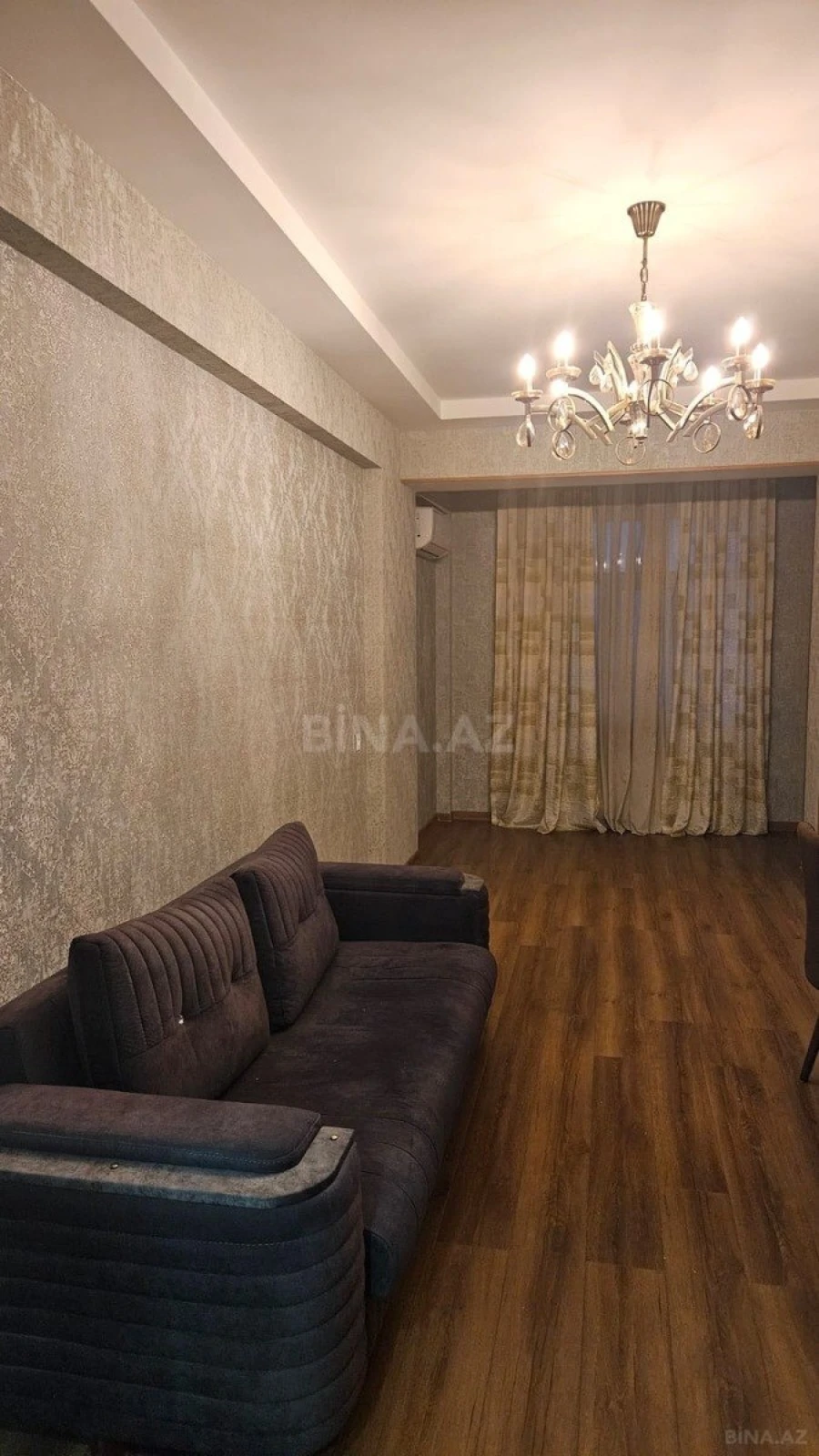 Satılır 2 otaqlı mənzil 70 m²