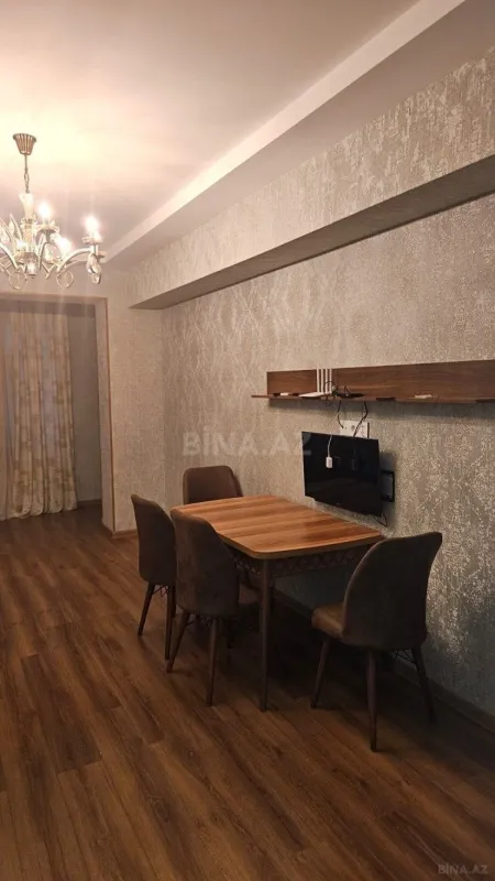 Satılır 2 otaqlı mənzil 70 m²