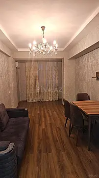 Satılır 2 otaqlı mənzil 70 m²