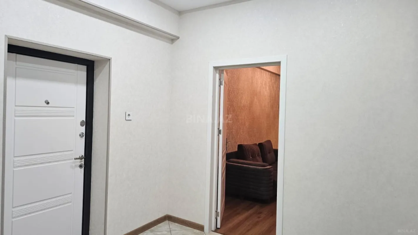 Satılır 2 otaqlı mənzil 70 m²