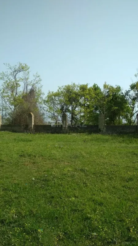 Satılır torpaq sahəsi 12 m²