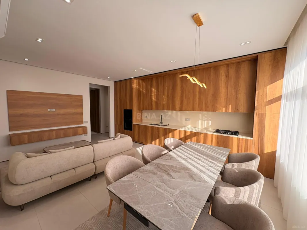 Satılır 3 otaqlı mənzil 108 m²