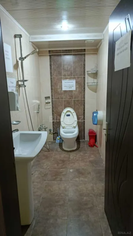 Kirayə verilir 5 otaqlı ofis 300 m²