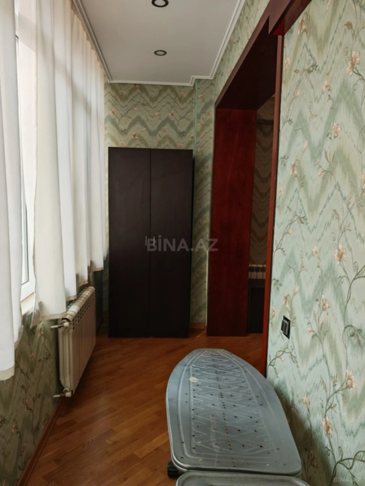 Kirayə verilir 3 otaqlı mənzil 135 m²