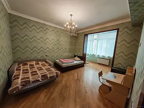 Kirayə verilir 3 otaqlı mənzil 135 m²