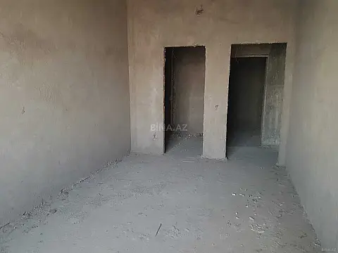 Satılır 4 otaqlı mənzil 205 m²