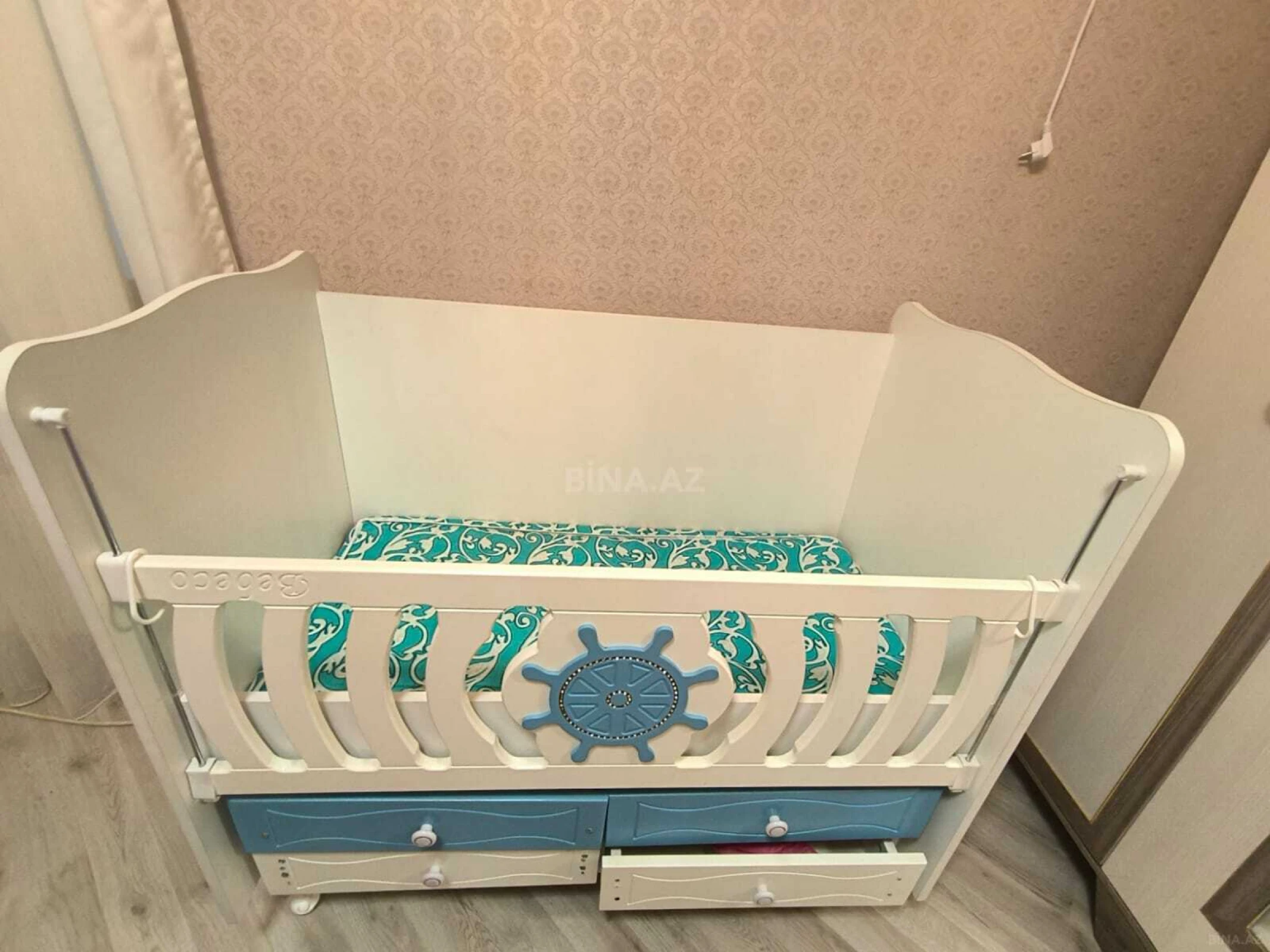 Satılır 4 otaqlı həyət evi 181 m²