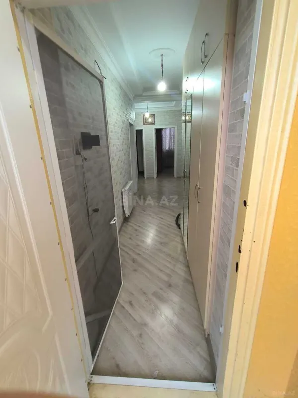 Satılır 4 otaqlı həyət evi 181 m²