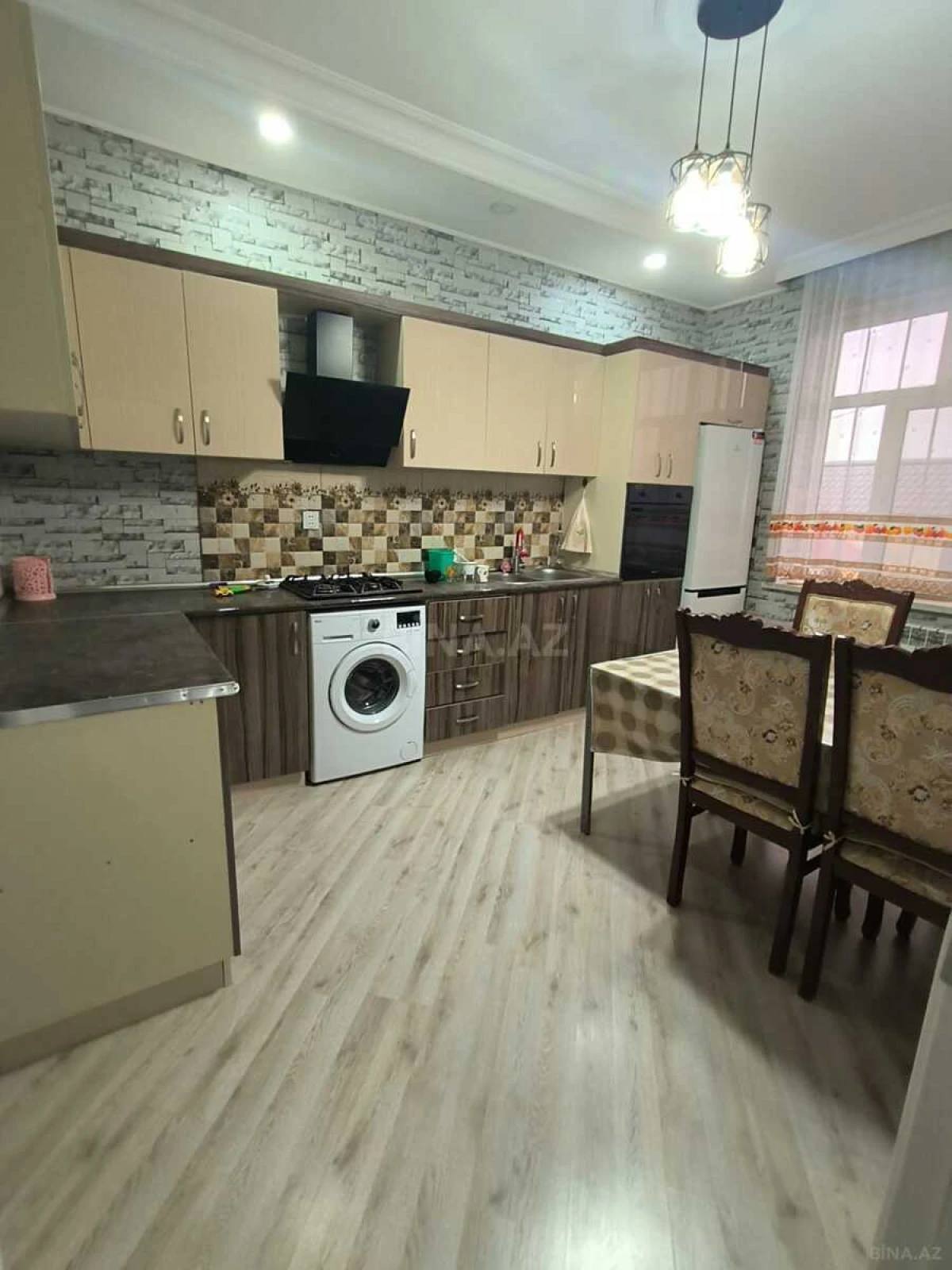 Satılır 4 otaqlı həyət evi 181 m²