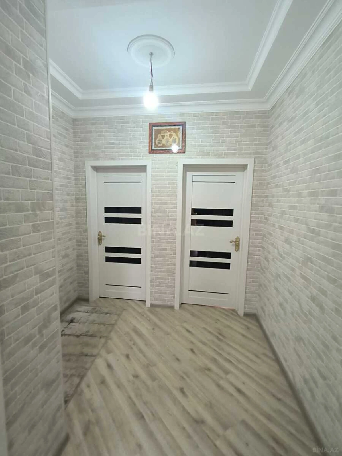 Satılır 4 otaqlı həyət evi 181 m²