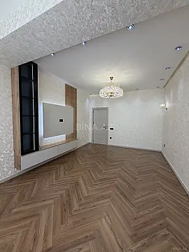 Satılır 3 otaqlı mənzil 105 m²