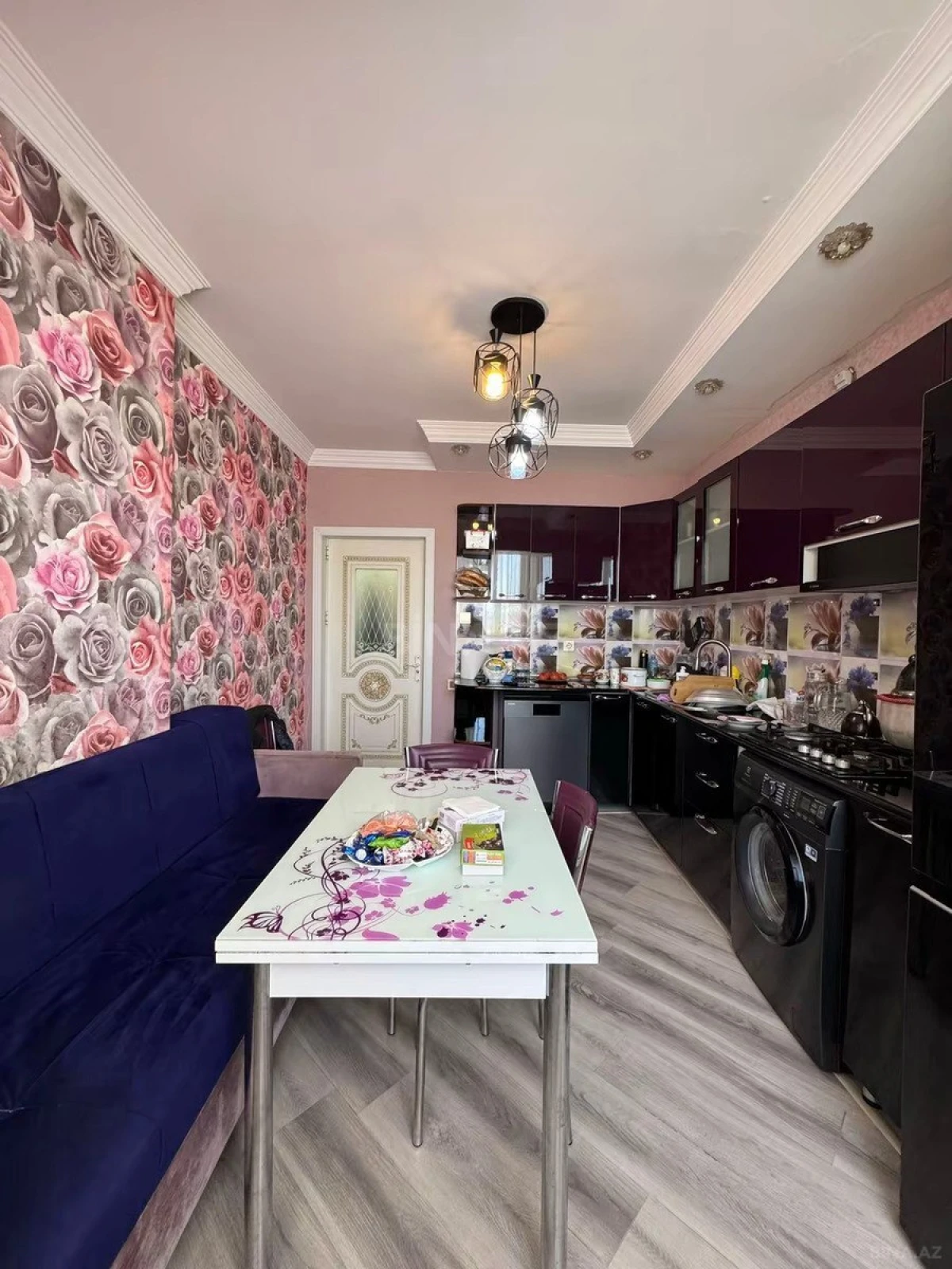 Satılır 2 otaqlı mənzil 60 m²