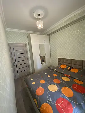 Kirayə verilir 2 otaqlı mənzil 45 m²