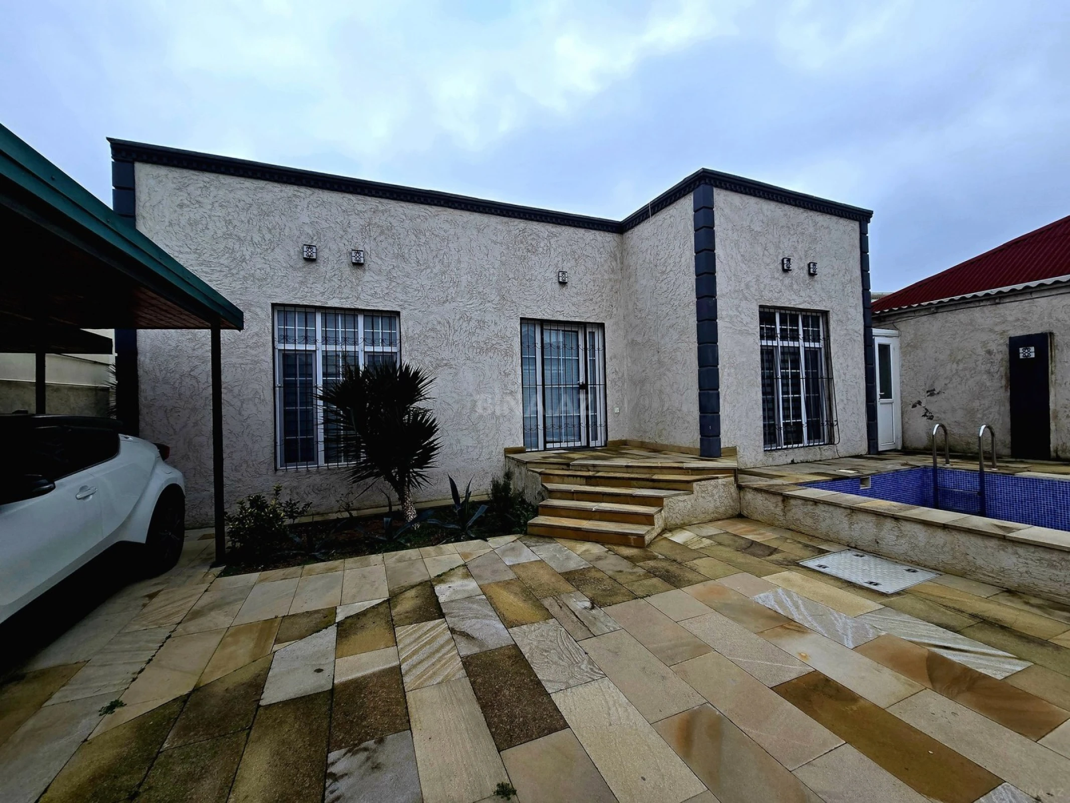 Satılır 4 otaqlı həyət evi 84.4 m²