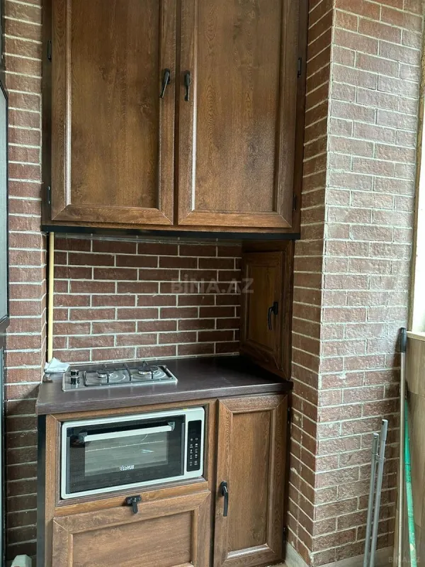 Kirayə verilir 3 otaqlı mənzil 170 m²