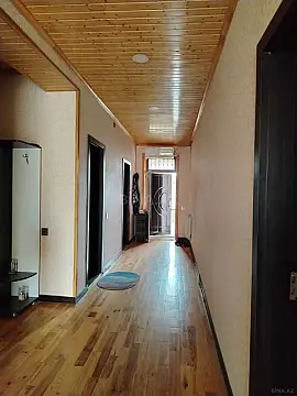 Satılır 6 otaqlı həyət evi 220 m²
