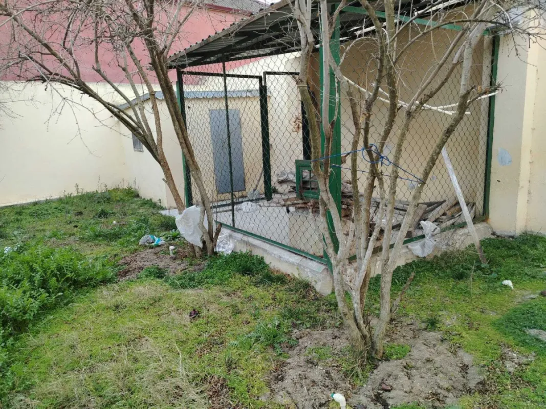 Satılır 6 otaqlı həyət evi 220 m²