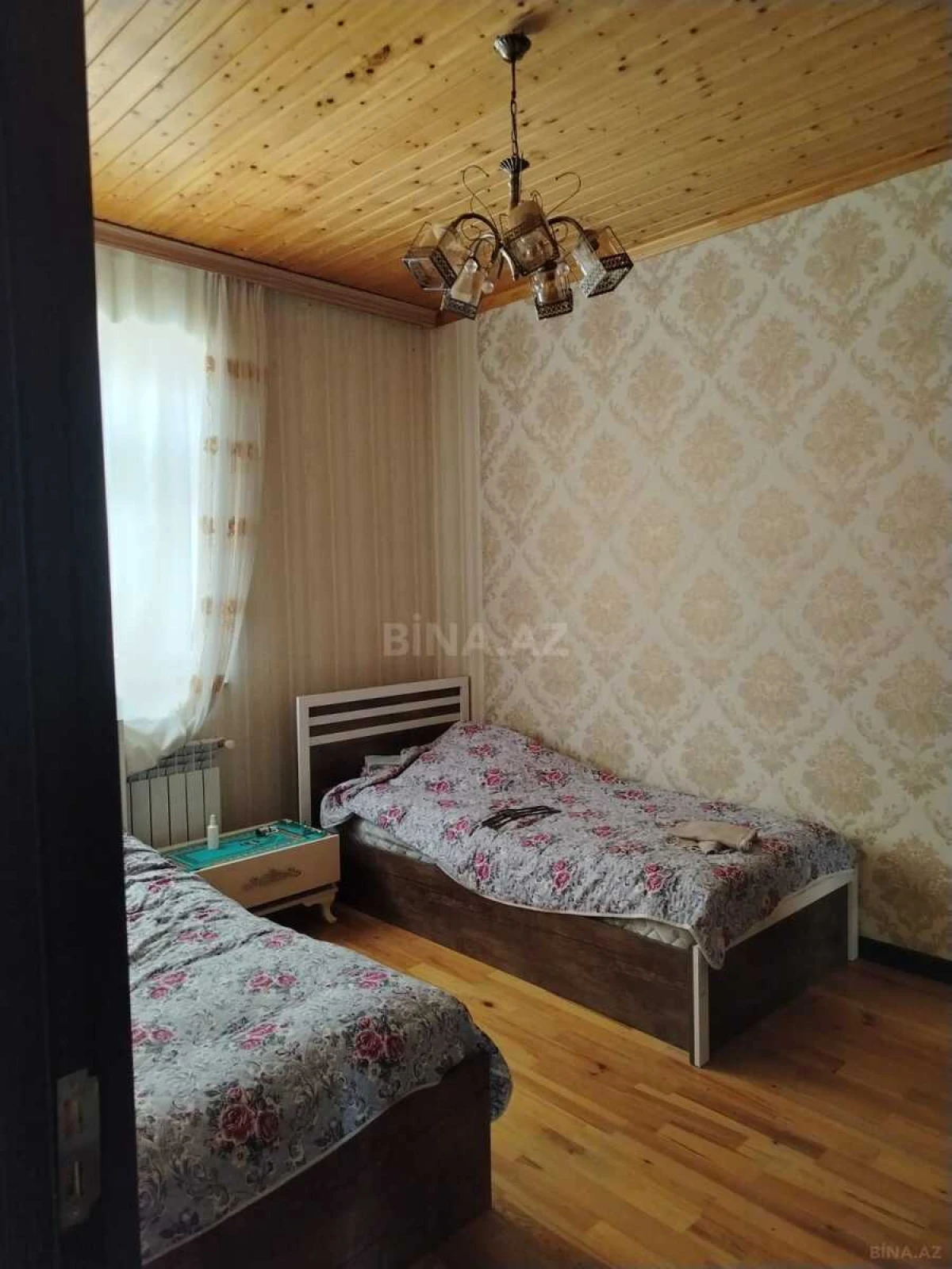 Satılır 6 otaqlı həyət evi 220 m²