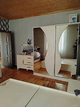 Satılır 6 otaqlı həyət evi 220 m²