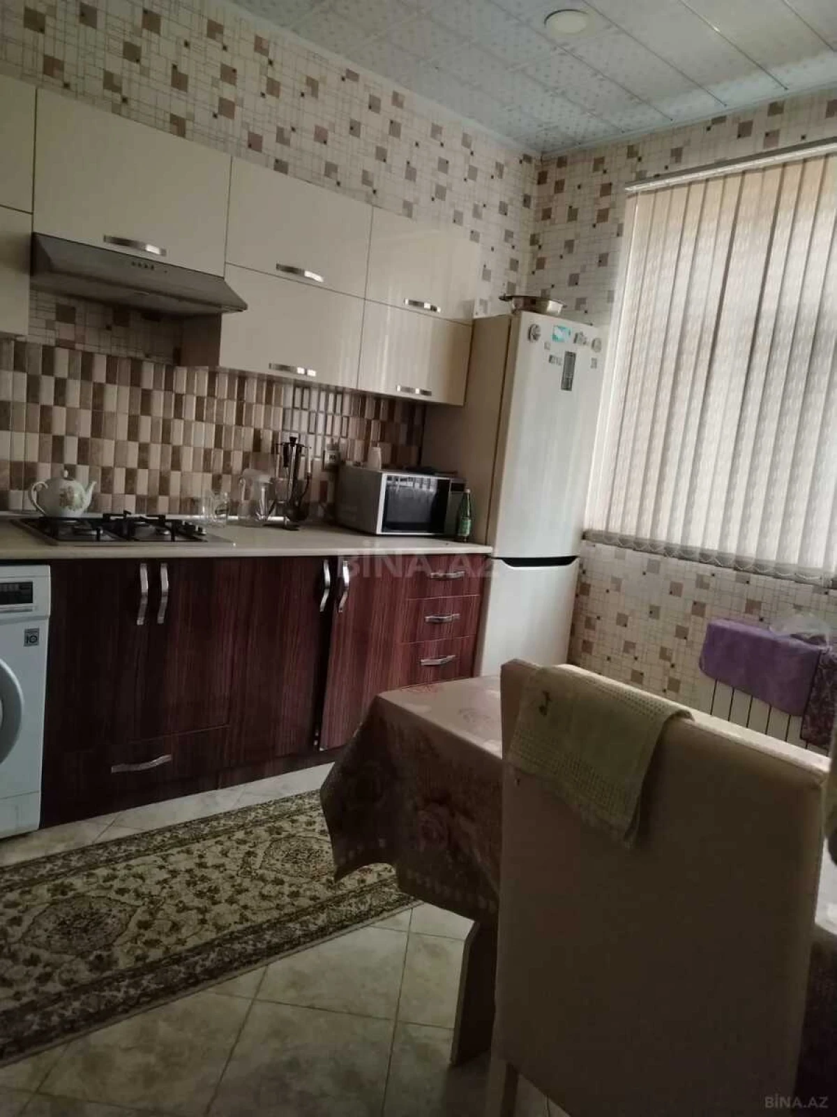 Satılır 6 otaqlı həyət evi 220 m²
