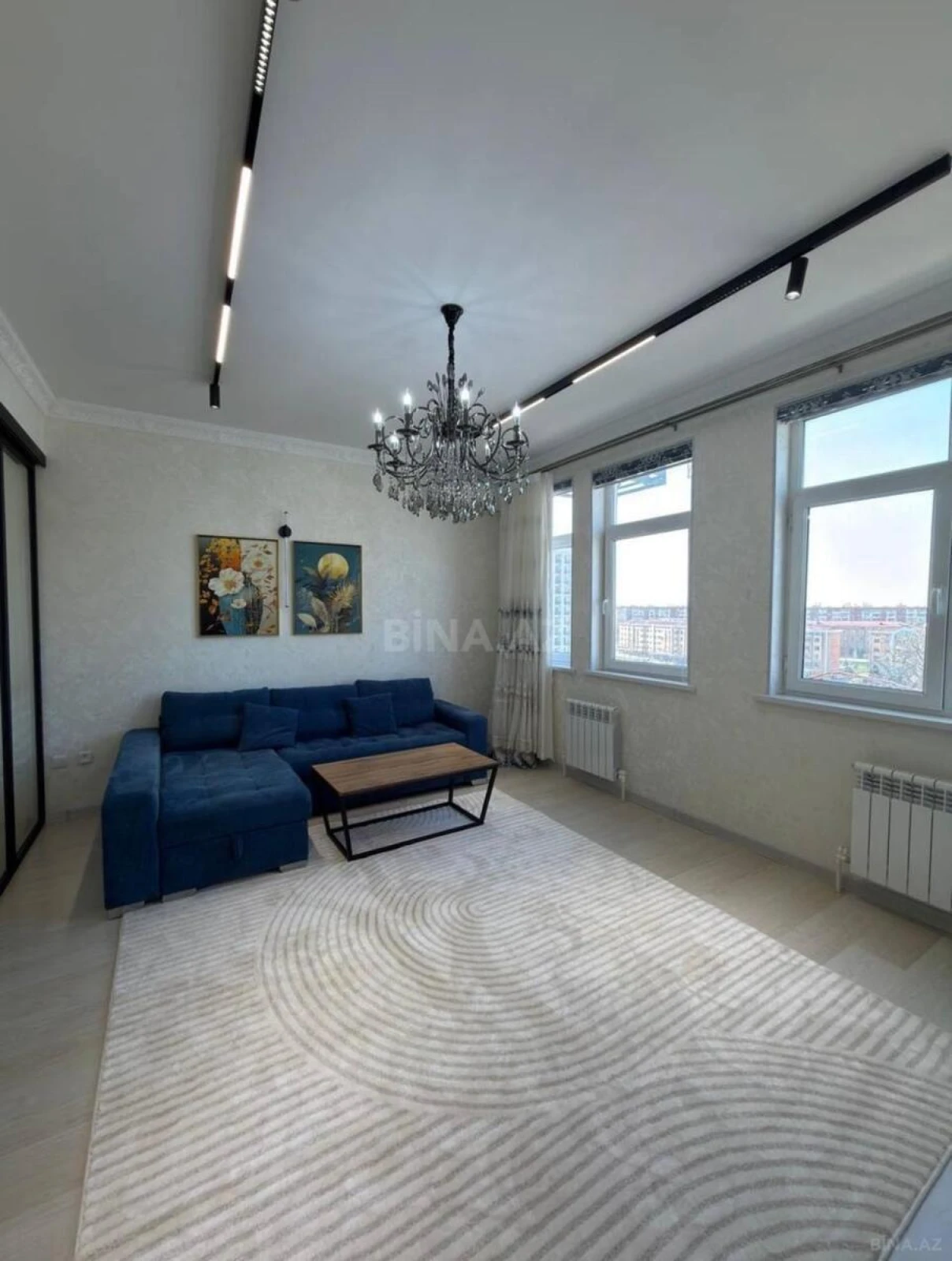 Kirayə verilir 2 otaqlı mənzil 90 m²