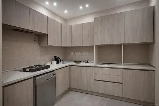 Kirayə verilir 2 otaqlı mənzil 68 m²