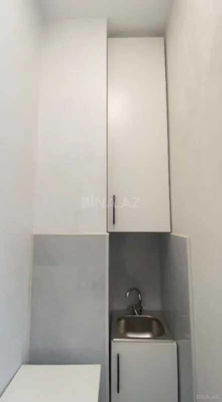 Kirayə verilir 1 otaqlı ofis 30 m²