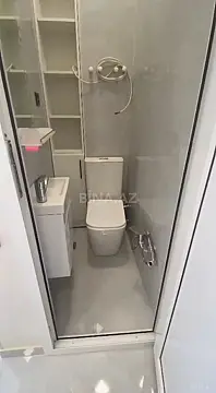 Kirayə verilir 1 otaqlı ofis 30 m²