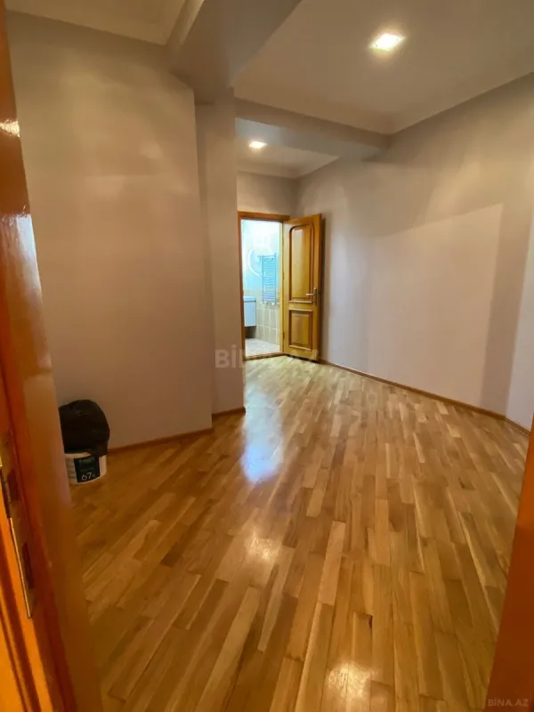 Satılır 3 otaqlı mənzil 86 m²