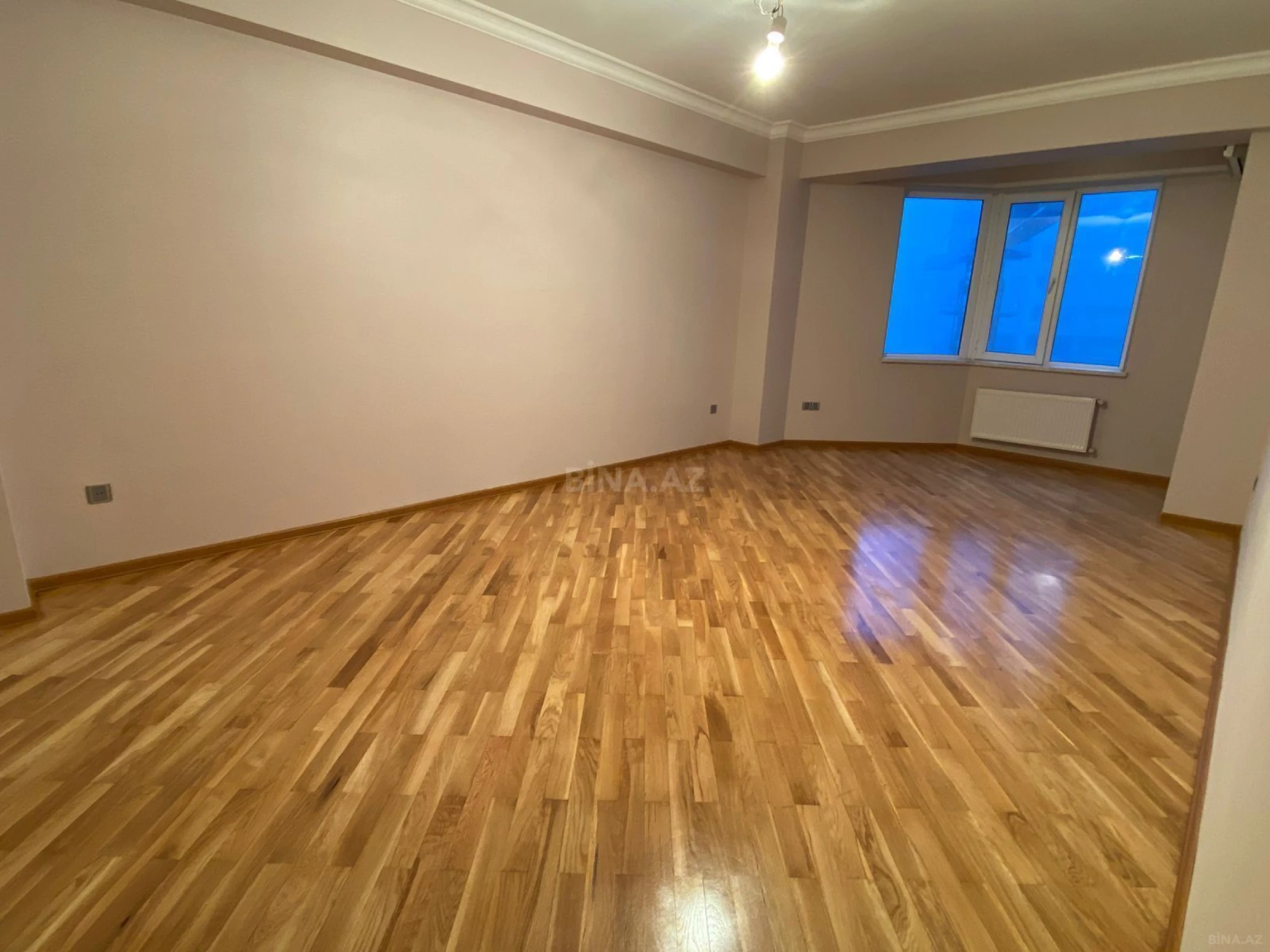 Satılır 3 otaqlı mənzil 86 m²