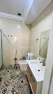Kirayə verilir 2 otaqlı mənzil 90 m²