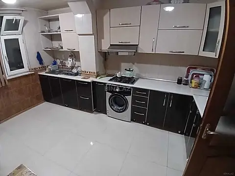 Satılır 4 otaqlı mənzil 100 m²