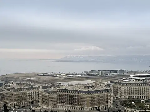 Satılır 3 otaqlı mənzil 157 m² — Bakı 3 otaq 157.00 m²