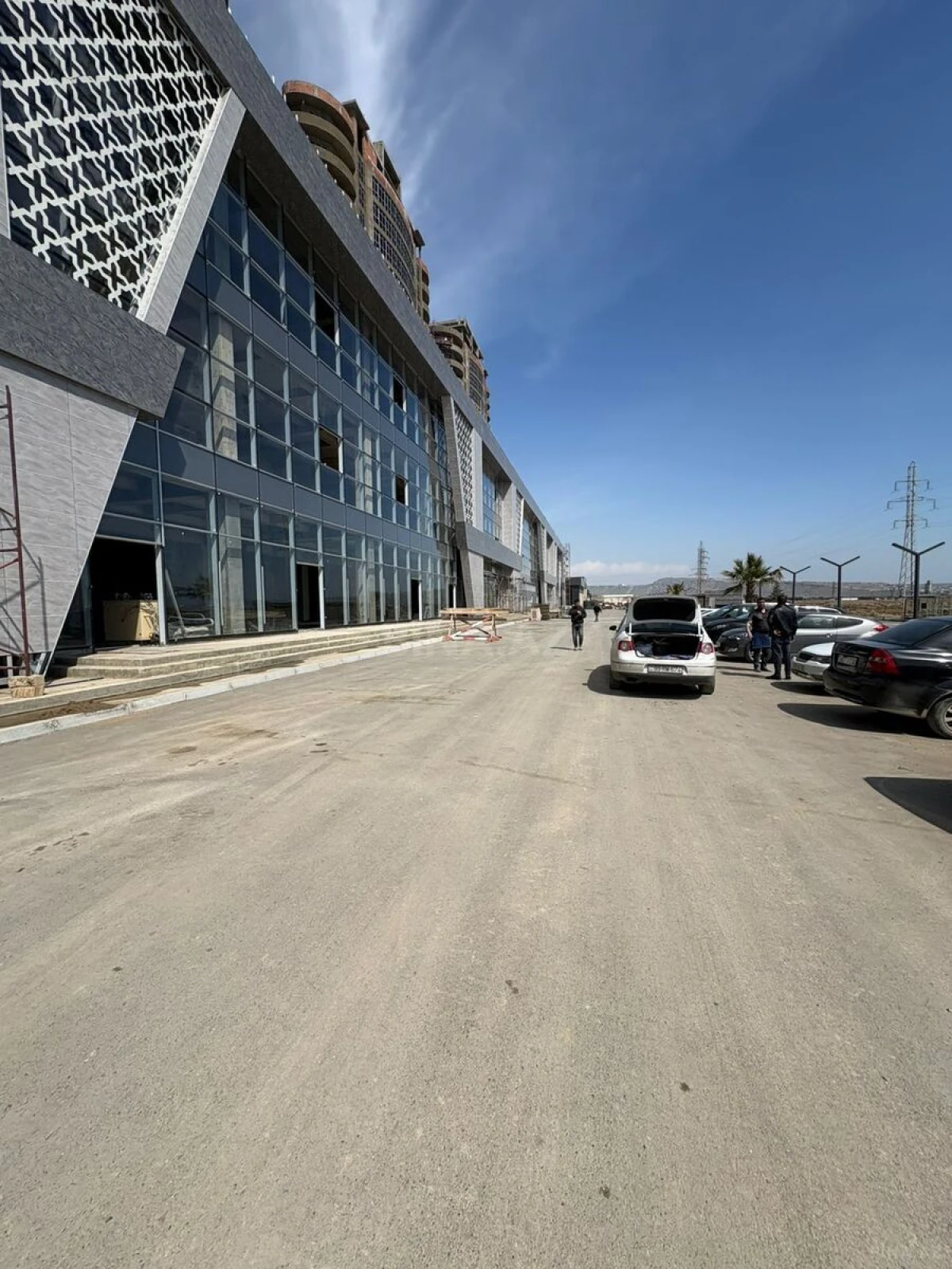 Satılır 1 otaqlı mənzil 56.7 m²