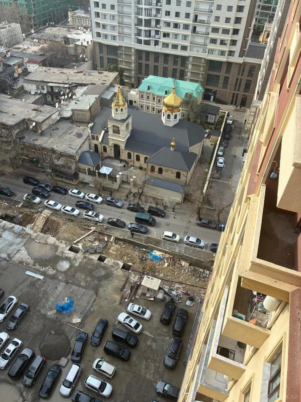 Kirayə verilir 2 otaqlı mənzil 70 m²