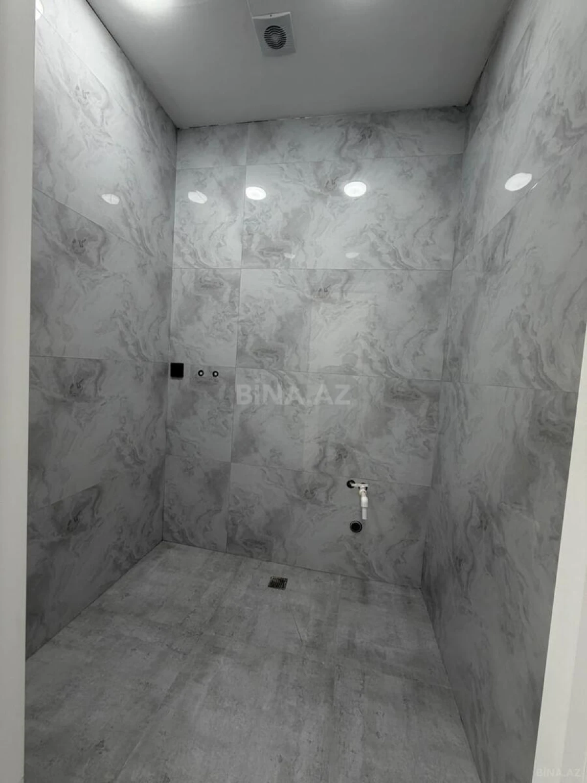 Kirayə verilir obyekt 110 m²