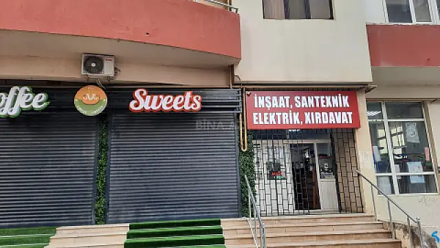 Satılır obyekt 93.5 m² — Bakı, İnşaatçılar 93.50 m²