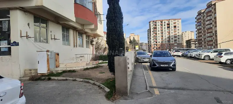 Satılır obyekt 93.5 m²