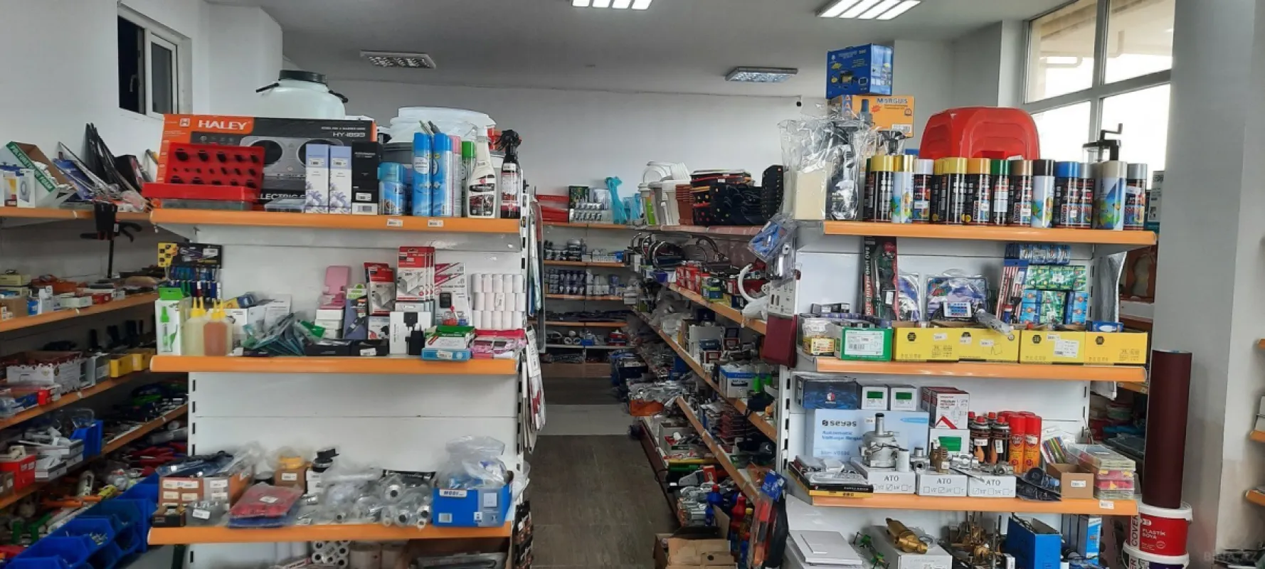 Satılır obyekt 93.5 m²