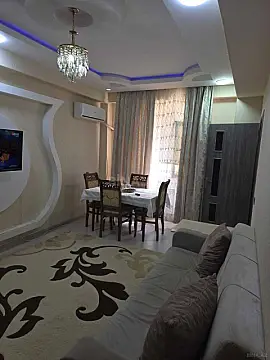 Satılır 2 otaqlı mənzil 44 m²