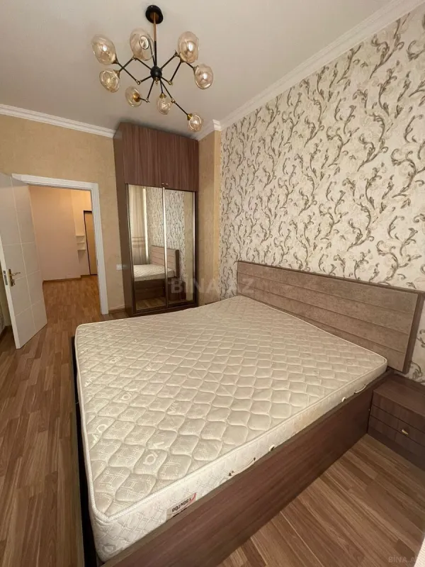 Kirayə verilir 3 otaqlı mənzil 120 m²