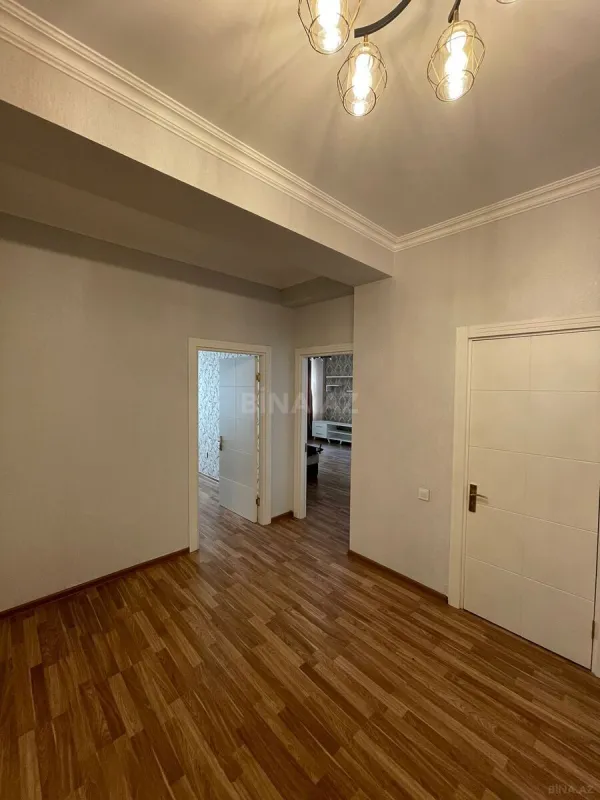 Kirayə verilir 3 otaqlı mənzil 120 m²
