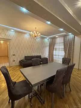 Kirayə verilir 3 otaqlı mənzil 135 m²