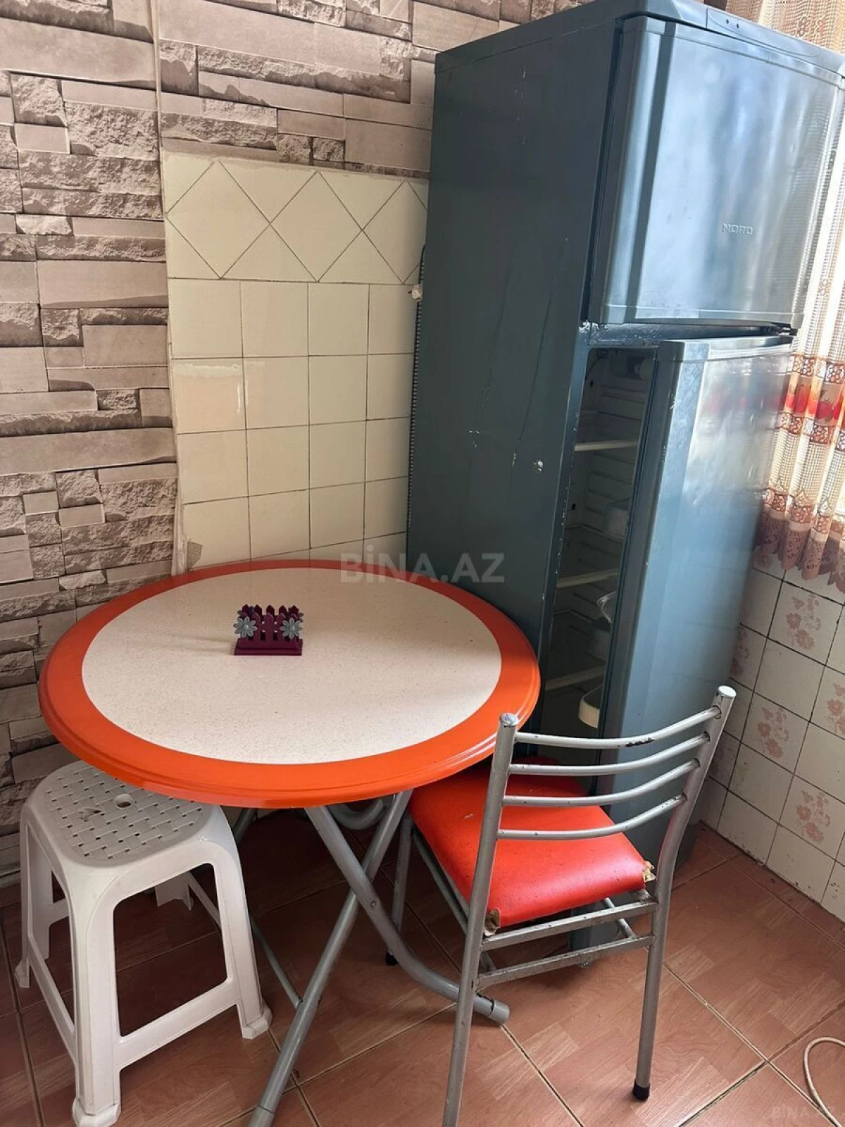 Kirayə verilir 3 otaqlı mənzil 65 m²
