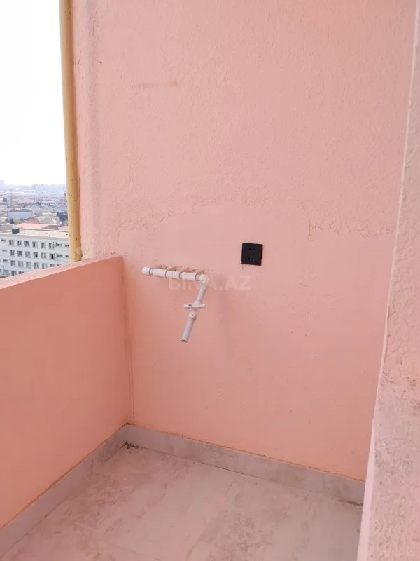 Satılır 2 otaqlı mənzil 68 m²