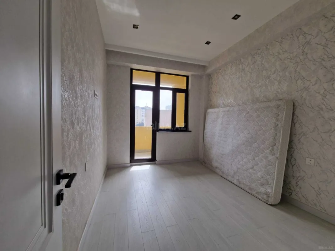 Satılır 2 otaqlı mənzil 53 m²